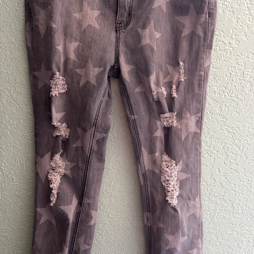 Easel Star Patterned Skinny Jeans - Pink and Gray